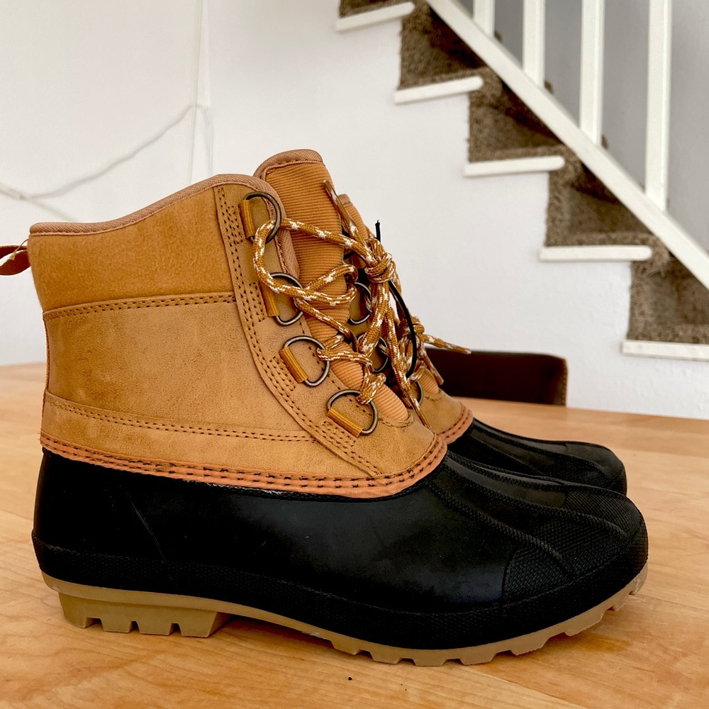 NWT Waterproof Tiffy Duck Boots Target